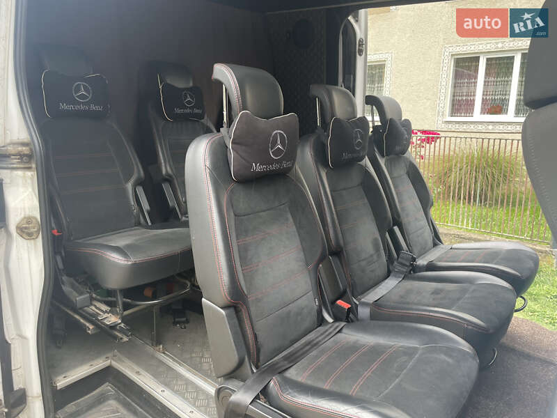 Микроавтобус Mercedes-Benz Sprinter 2011 в Сваляве