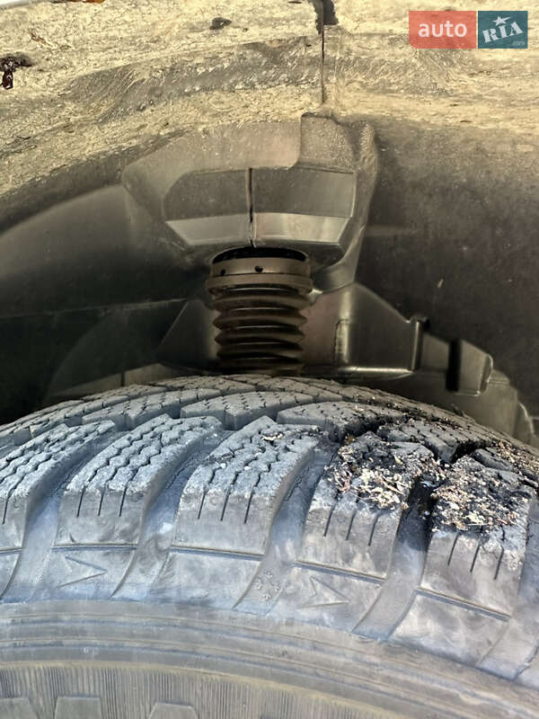 Вантажний фургон Mercedes-Benz Sprinter 2006 в Одесі фото 30 Вантажний фургон Mercedes-Benz Sprinter 2006 в Одесі