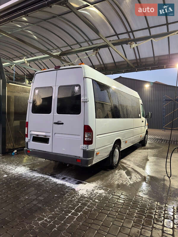Міський автобус Mercedes-Benz Sprinter 2005 в Кривому Розі