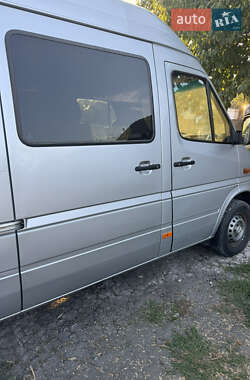 Другие грузовики Mercedes-Benz Sprinter 2004 в 