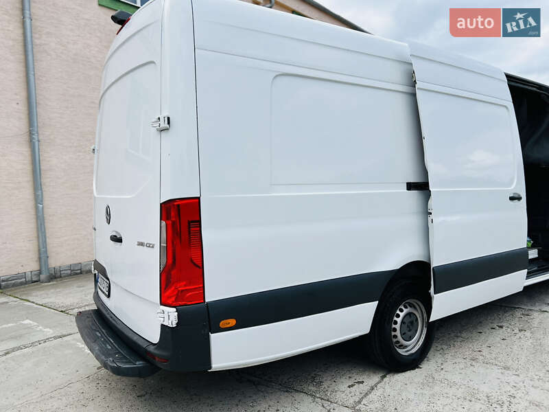 Грузовой фургон Mercedes-Benz Sprinter 2020 в Стрые