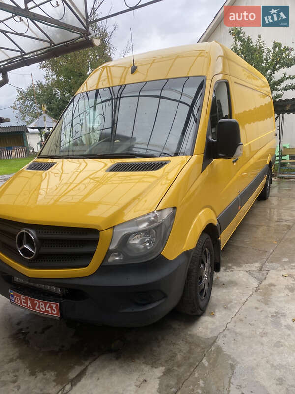 Грузовой фургон Mercedes-Benz Sprinter 2017 в Тячеве