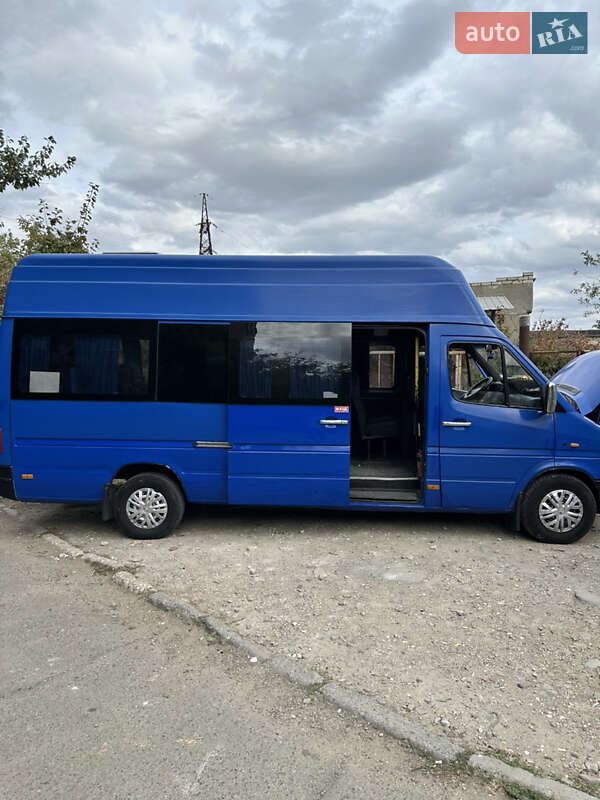 Микроавтобус Mercedes-Benz Sprinter 1998 в Николаеве
