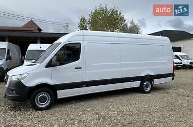 Грузовой фургон Mercedes-Benz Sprinter 2020 в 