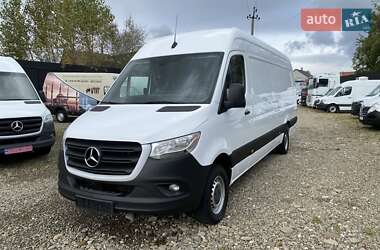 Грузовой фургон Mercedes-Benz Sprinter 2020 в 