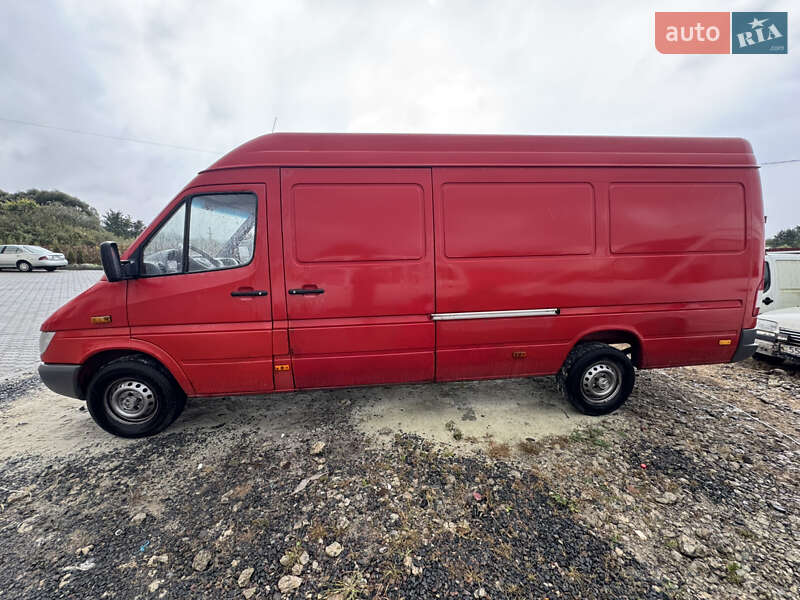 Грузовой фургон Mercedes-Benz Sprinter 2004 в Львове