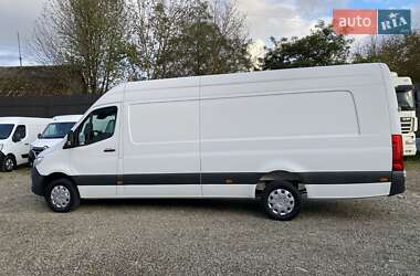 Грузовой фургон Mercedes-Benz Sprinter 2020 в 