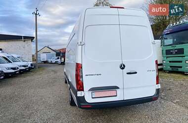 Грузовой фургон Mercedes-Benz Sprinter 2020 в 