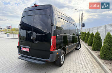 Грузовой фургон Mercedes-Benz Sprinter 2022 в 