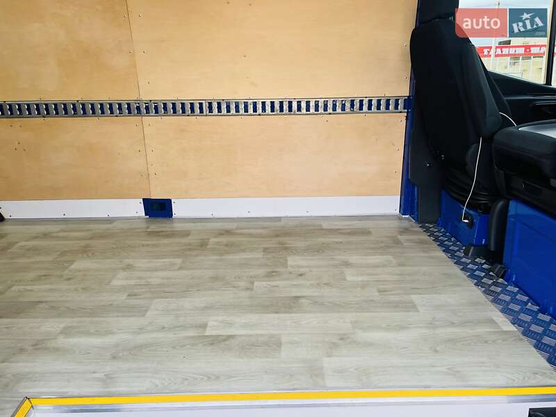 Вантажний фургон Mercedes-Benz Sprinter 2020 в Дніпрі