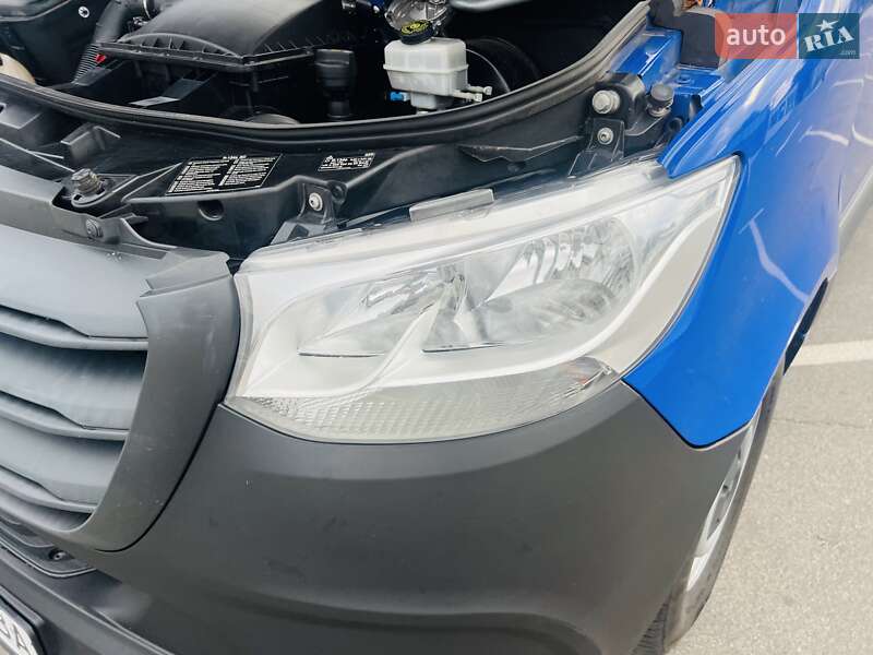 Вантажний фургон Mercedes-Benz Sprinter 2020 в Дніпрі