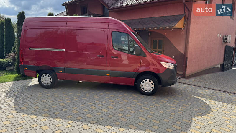 Вантажний фургон Mercedes-Benz Sprinter 2021 в Сваляві