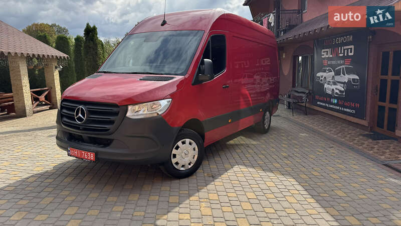 Вантажний фургон Mercedes-Benz Sprinter 2021 в Сваляві