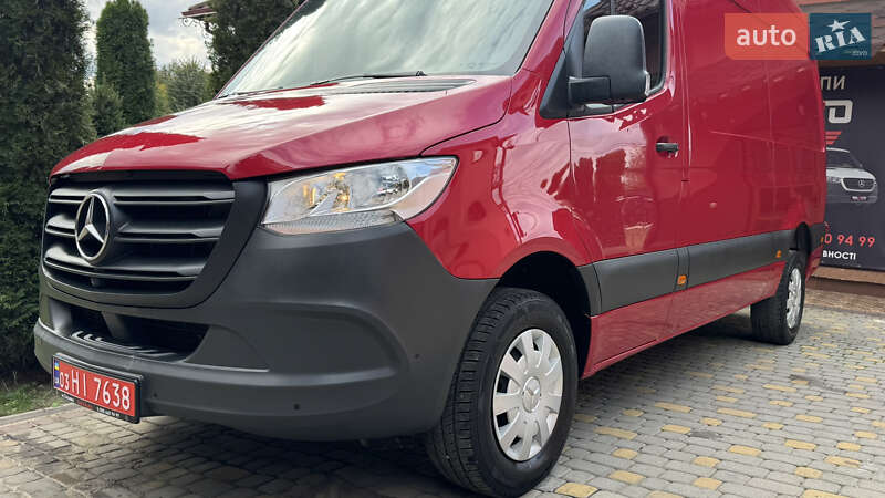 Вантажний фургон Mercedes-Benz Sprinter 2021 в Сваляві