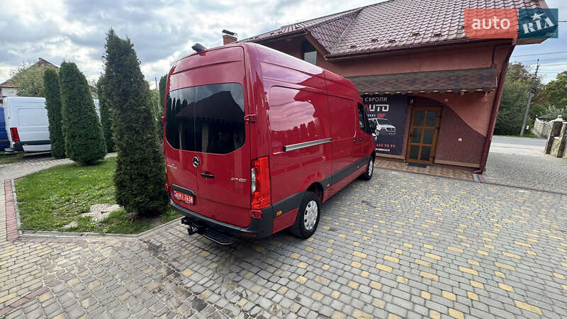Вантажний фургон Mercedes-Benz Sprinter 2021 в Сваляві