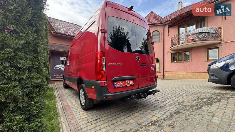Вантажний фургон Mercedes-Benz Sprinter 2021 в Сваляві