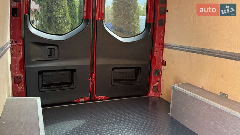 Вантажний фургон Mercedes-Benz Sprinter 2021 в Сваляві