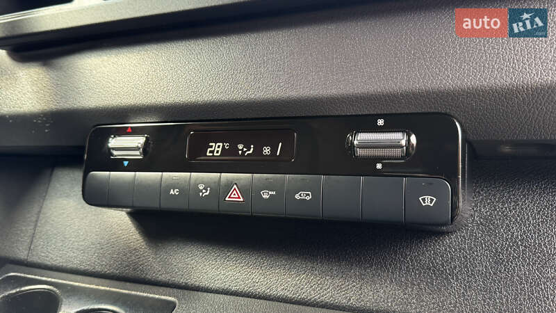 Вантажний фургон Mercedes-Benz Sprinter 2021 в Сваляві