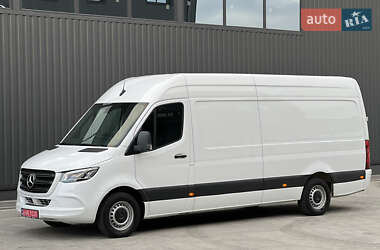 Грузовой фургон Mercedes-Benz Sprinter 2021 в 