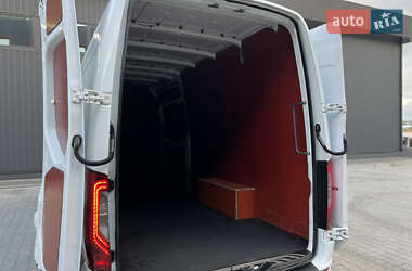 Грузовой фургон Mercedes-Benz Sprinter 2021 в 