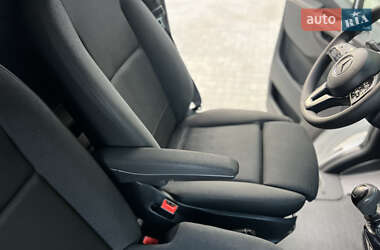 Грузовой фургон Mercedes-Benz Sprinter 2021 в 