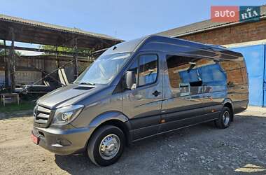 Туристический / Междугородний автобус Mercedes-Benz Sprinter 2013 в 