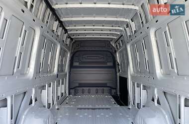 Грузовой фургон Mercedes-Benz Sprinter 2020 в 