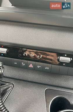 Грузовой фургон Mercedes-Benz Sprinter 2018 в 