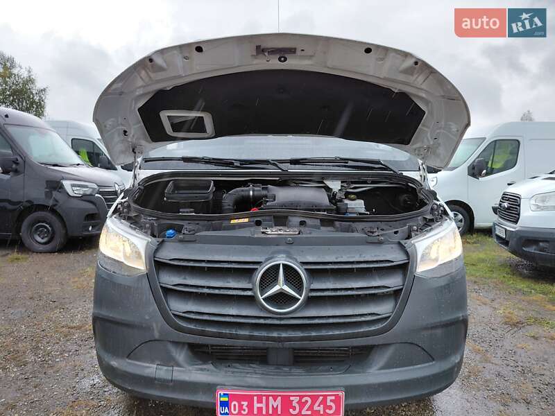 Грузовой фургон Mercedes-Benz Sprinter 2021 в Ивано-Франковске