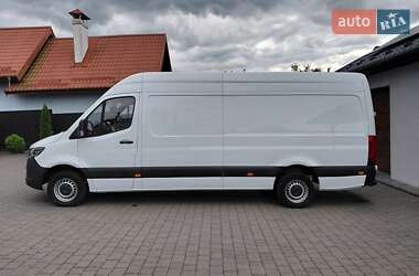 Грузовой фургон Mercedes-Benz Sprinter 2020 в 