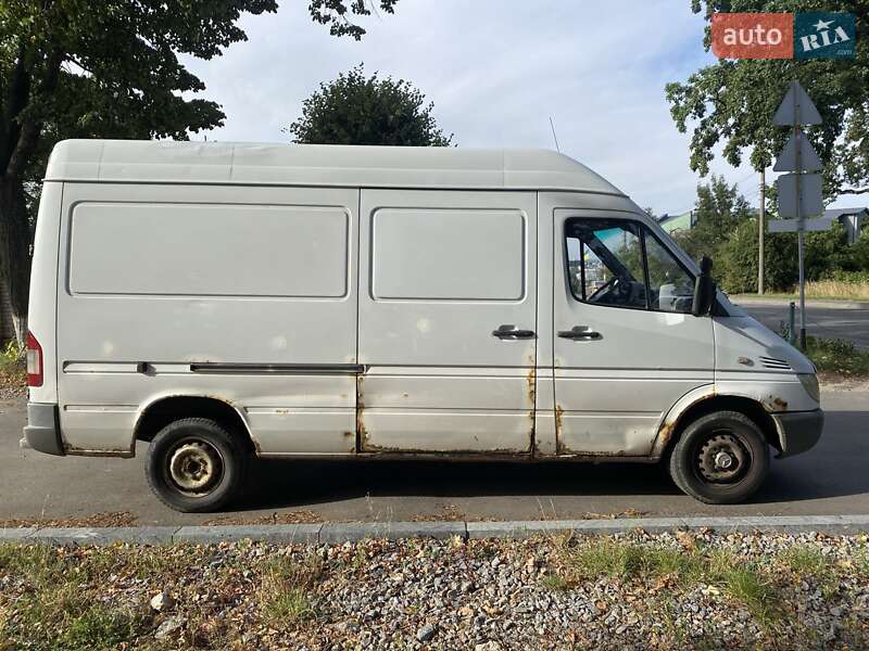 Грузовой фургон Mercedes-Benz Sprinter 2006 в Виннице