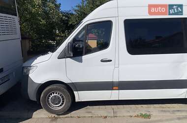 Грузопассажирский фургон Mercedes-Benz Sprinter 2023 в 
