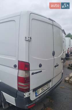 Грузовой фургон Mercedes-Benz Sprinter 2012 в 