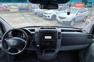 Грузовой фургон Mercedes-Benz Sprinter 2011 в 