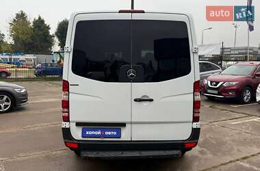Грузовой фургон Mercedes-Benz Sprinter 2011 в 