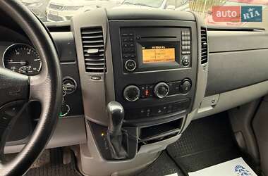 Грузовой фургон Mercedes-Benz Sprinter 2011 в 