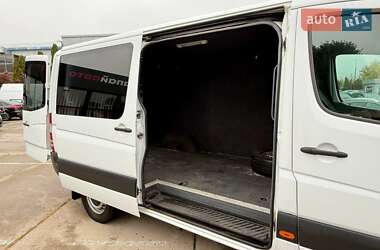 Грузовой фургон Mercedes-Benz Sprinter 2011 в 