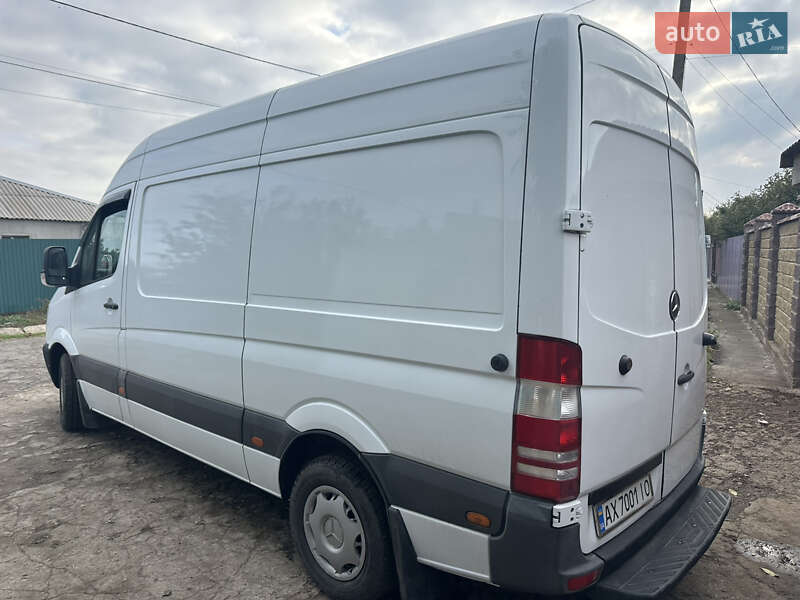 Грузовой фургон Mercedes-Benz Sprinter 2009 в Кривом Роге