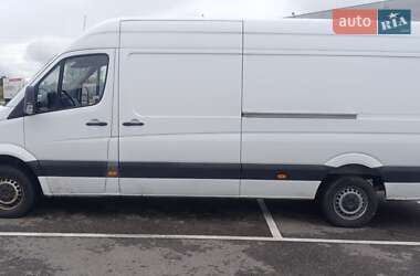 Грузовой фургон Mercedes-Benz Sprinter 2014 в 