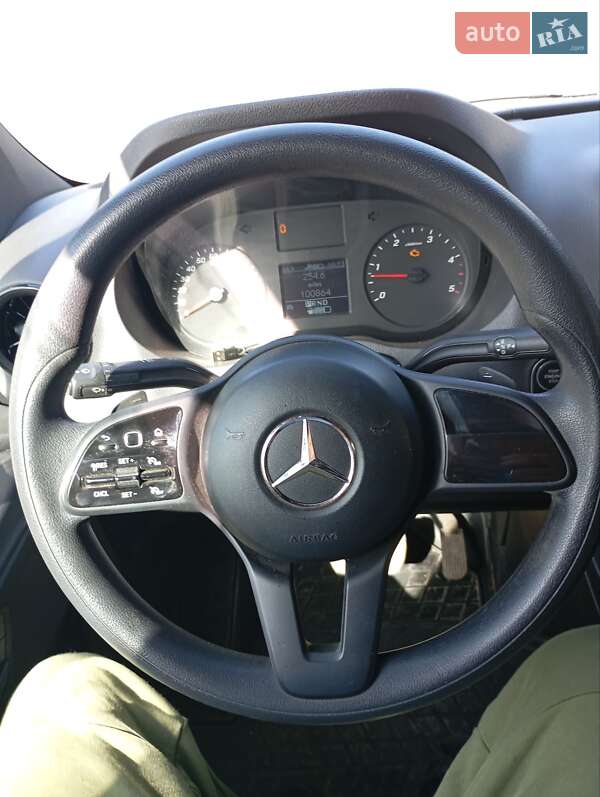 Вантажний фургон Mercedes-Benz Sprinter 2022 в Кривому Розі