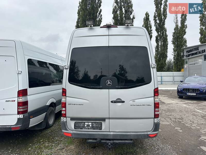 Туристический / Междугородний автобус Mercedes-Benz Sprinter 2015 в Ровно