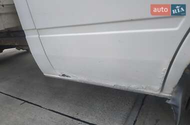 Грузовой фургон Mercedes-Benz Sprinter 2005 в 