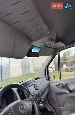 Грузовой фургон Mercedes-Benz Sprinter 2013 в 