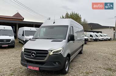Грузовой фургон Mercedes-Benz Sprinter 2023 в 