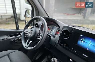 Грузовой фургон Mercedes-Benz Sprinter 2023 в 