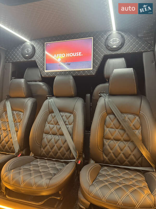 Микроавтобус Mercedes-Benz Sprinter 2019 в Ровно фото 77 Микроавтобус Mercedes-Benz Sprinter 2019 в Ровно