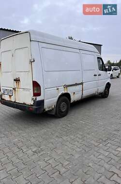 Грузовой фургон Mercedes-Benz Sprinter 2004 в 