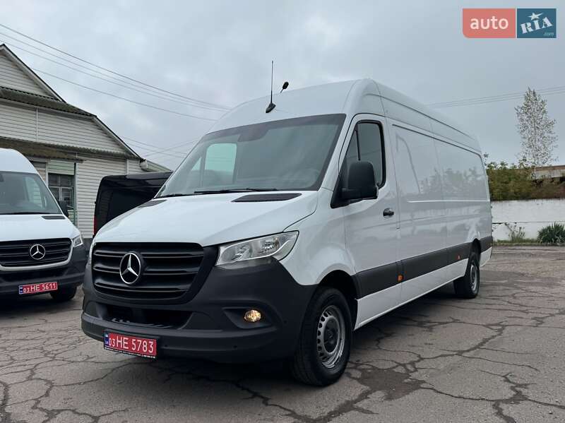 Грузовой фургон Mercedes-Benz Sprinter 2020 в 