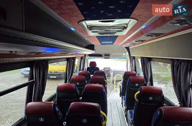Туристический / Междугородний автобус Mercedes-Benz Sprinter 2012 в 