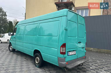 Грузовой фургон Mercedes-Benz Sprinter 2003 в 